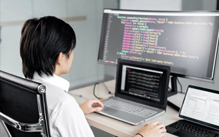 宿州 api php源码,下载的php源码怎么运行呢？